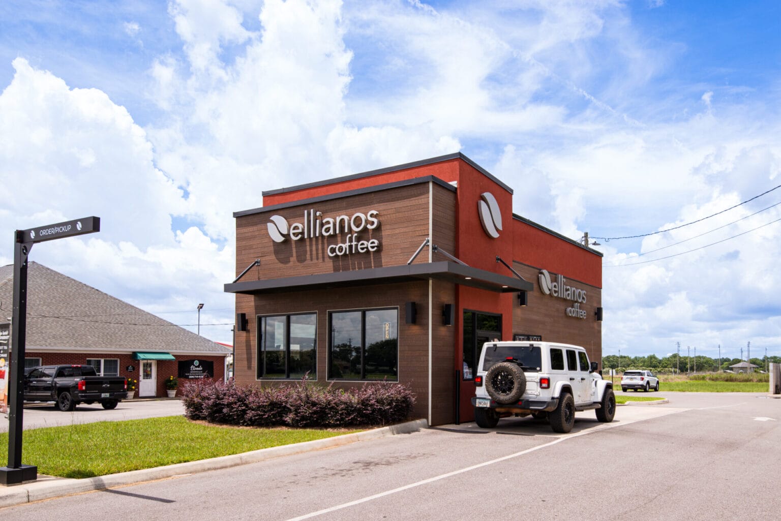 Ellianos Coffee Named a 2026 Top Franchise by Franchise Business Review