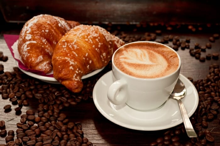 Do You Have a Sweet Tooth? Try the Caffé Dolce – Ellianos Coffee